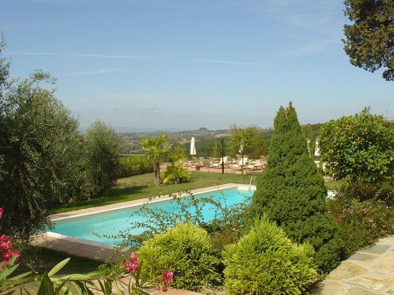 Agriturismo Campo Lungo San Donato in Poggio Pokoj fotografie